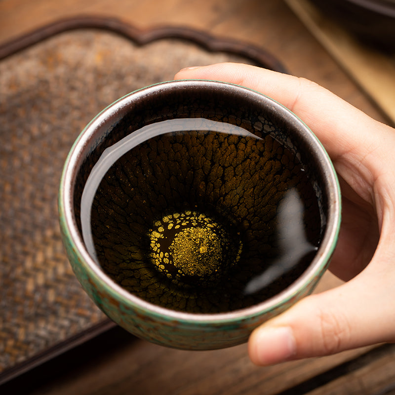 Handmade lacquer tea cup with oil droplet spots